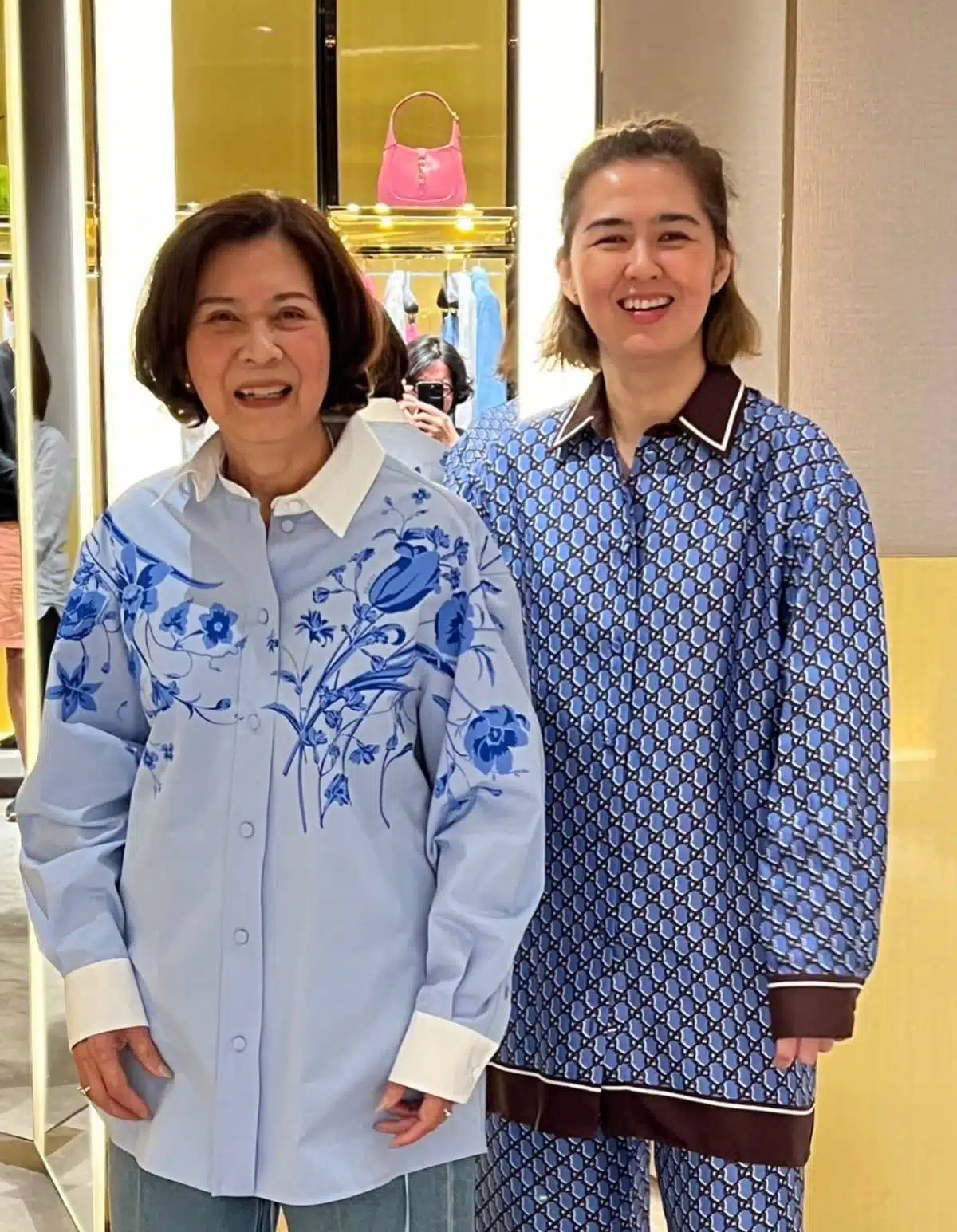 แม่จิ๋มกับลูกสาว