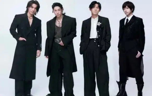 แฟน ๆ ใจสลาย เคน F4 ร่ำไห้ หลังถูกค่ายปลดจากวง เหตุไม่รับข้อเสนอ-1