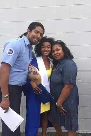 ช็อก อดีตดาราเด็ก ไลอ้อนคิง ถูกแทงตายคาบ้าน อึ้ง มือแทงคือคนนี้ สยองคริสต์มาส