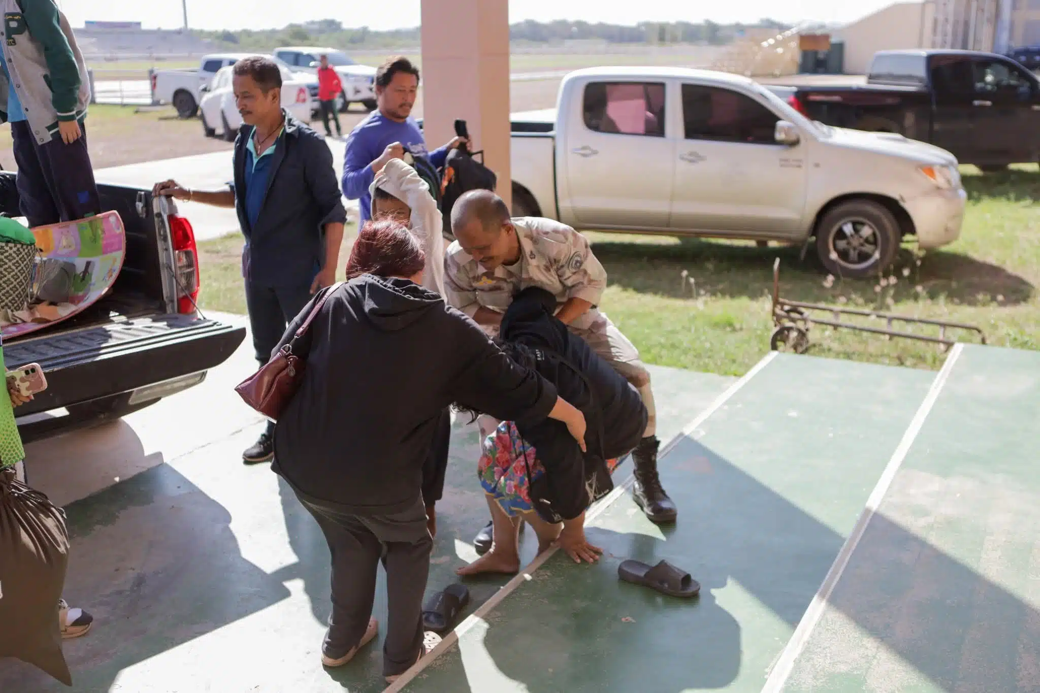 ทีมแพทย์ดูแลสุขภาพผู้อพยพที่ศูนย์พักพิงในสระแก้ว