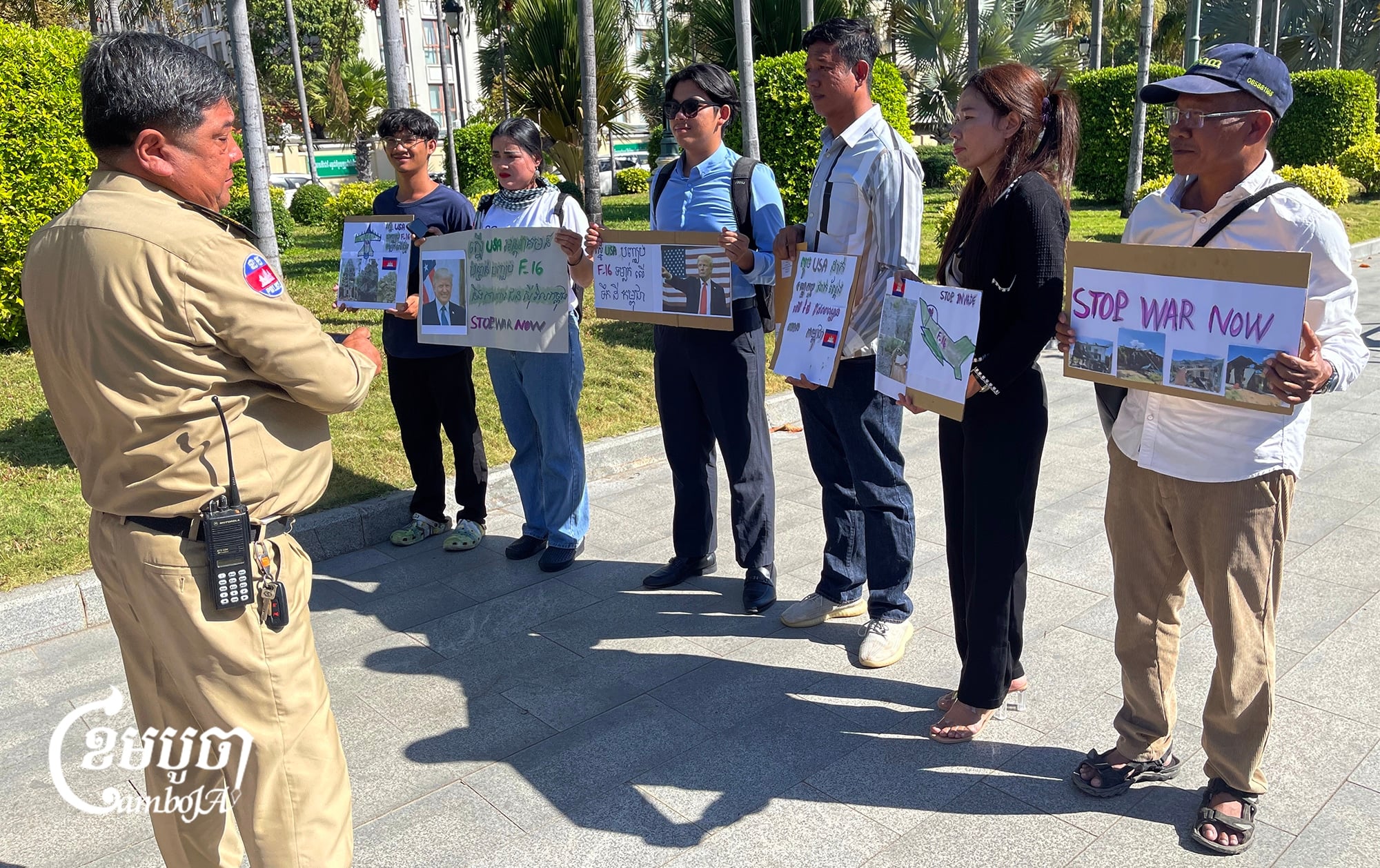 เขมรหน้าแหก ยื่นสถานทูตสหรัฐ ช่วยระงับไทยใช้ F-16 ถล่มชายแดน แต่ถูกปัดตก