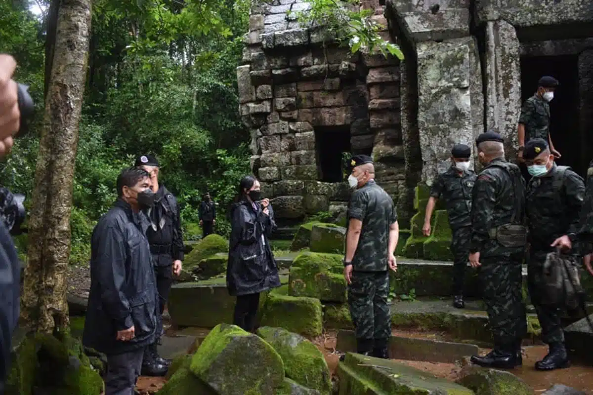 ตรวจเยี่ยมปราสาทตาควาย อำเภอพนมดงรัก จังหวัดสุรินทร์ 17 ตุลาคม 2564