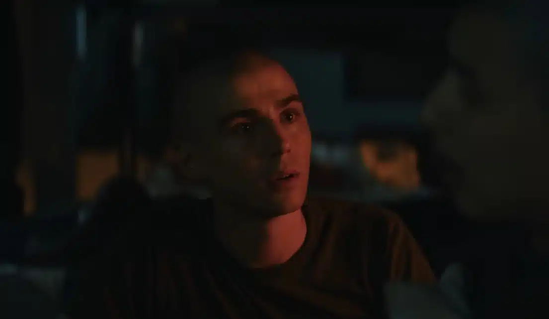 Netflix ยุติการสร้าง Boots-7