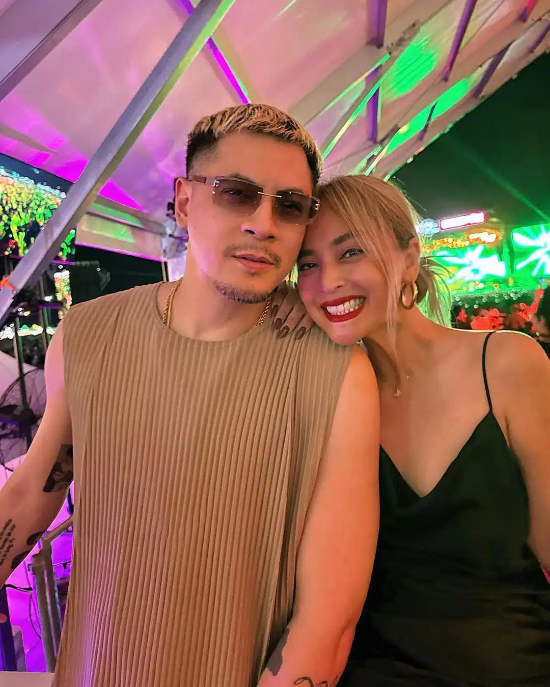 นานา ไรบีนา และ เวย์ ไทเทเนียม