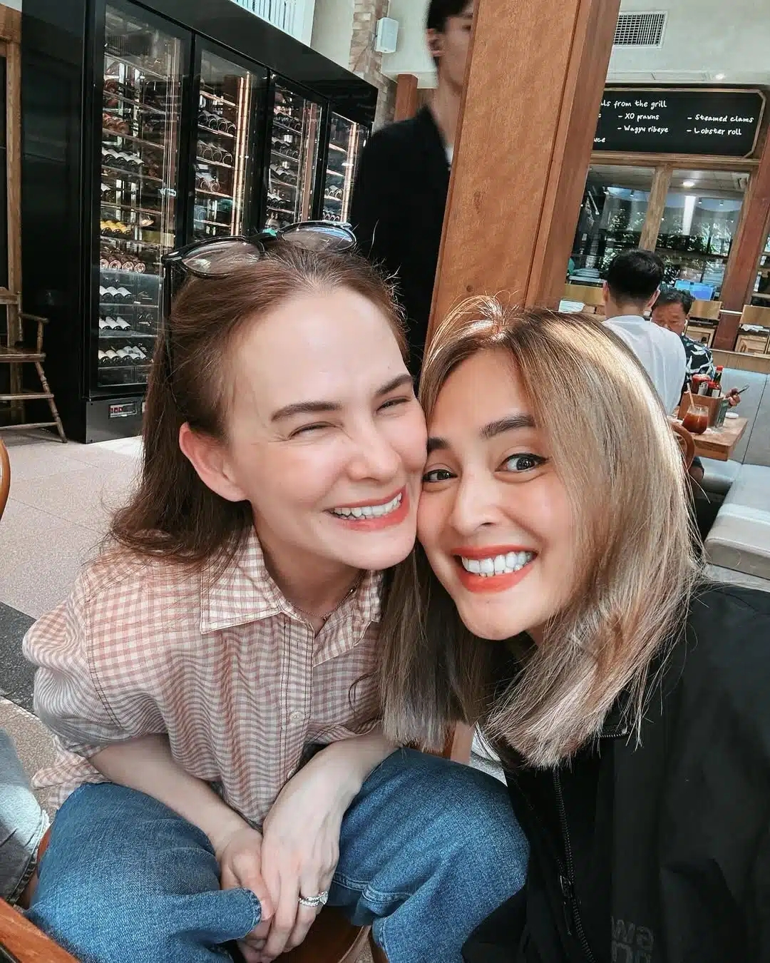 นานา และ แอน อลิชา