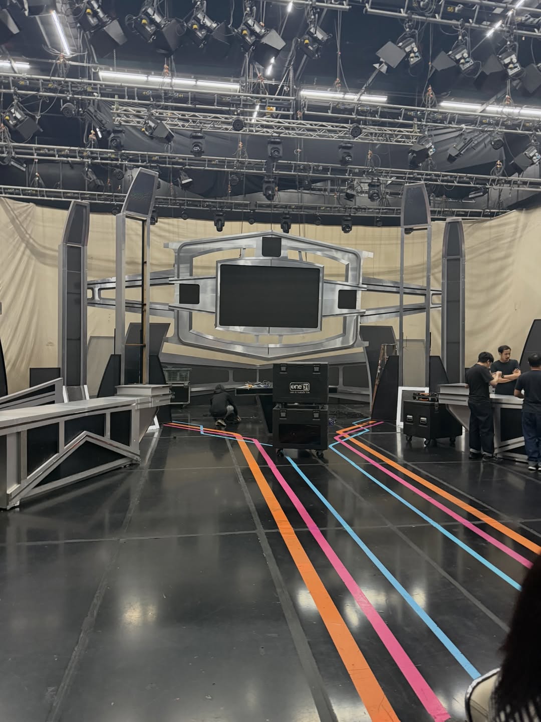 เกลือ เป็นต่อ ใจหาย ทำหน้าที่พิธีกรรายการดังเทปสุดท้าย หลังอยู่กันมา 9 ปี-2