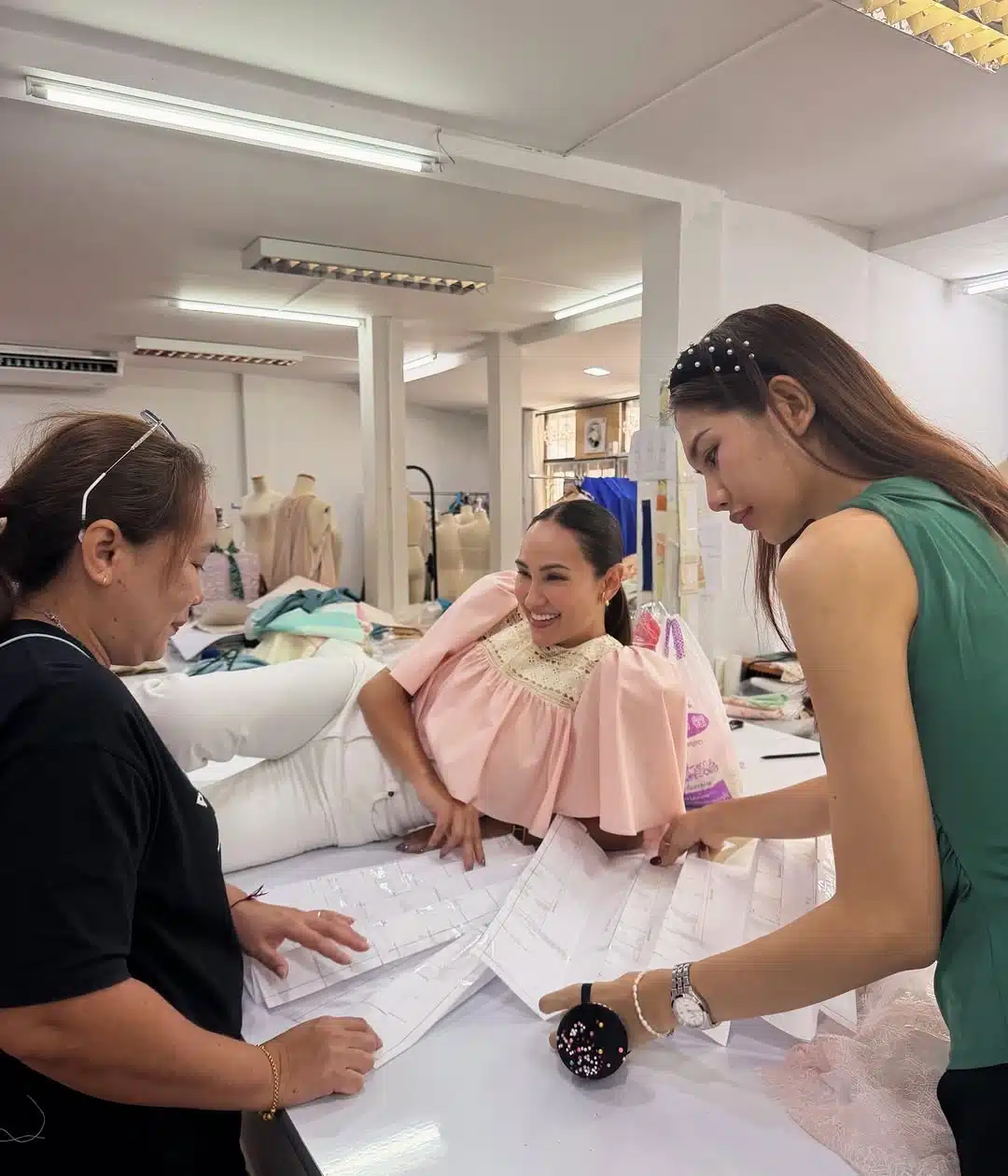 เจนสุดา เล่าเบื้องหลังทำแบรนด์เสื้อผ้า-3