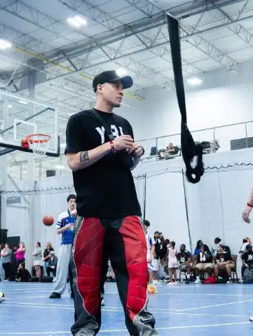 เวย์ ไทเทเนี่ยม เงียบกริบในช่วงที่ภรรยาถูกจับ