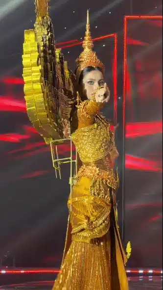 มิสชาร์มกัมพูชาชี้นิ้วกร้าว ด่าพวกโจรจ้องรุกราน