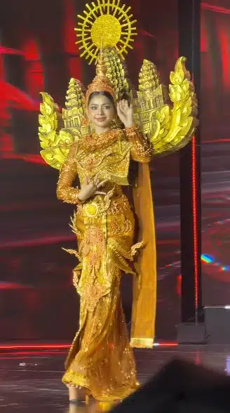 เดท สเรย์เนียต มิสชาร์มกัมพูชา รอบชุดประจำชาติ