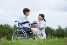 รถเข็นพับได้ ผู้สูงอายุจาก Medila wellness