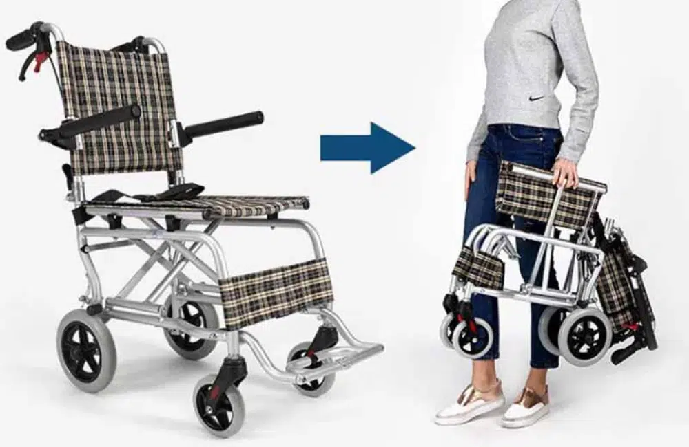 รถเข็นวีลแชร์ รุ่น VOYAGE