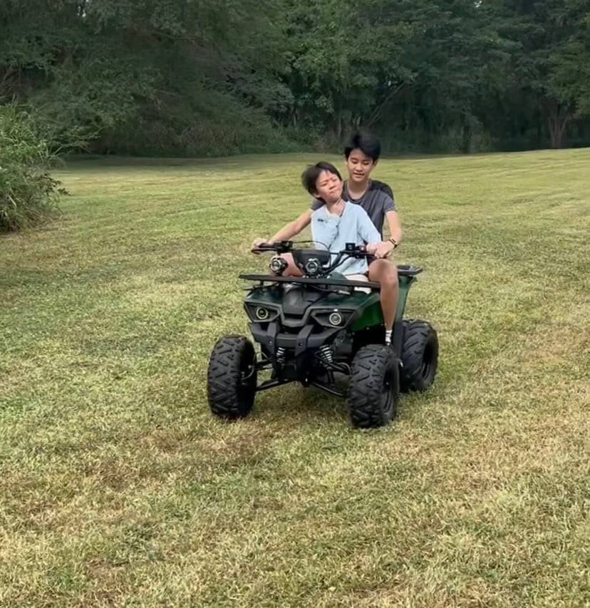 นาเดีย นิมิตรวานิช พาลูกๆ ไปเที่ยวที่ไร่ของคุณปู่ในบรรยากาศสดใส