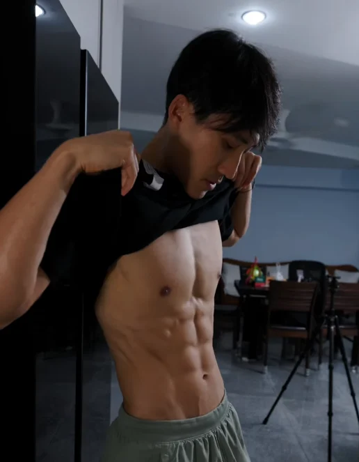 ยูทูบเบอร์กินจุ เคยเกือบตาย กินเบอร์เกอร์ จนกระเพาะขยายทับตับอ่อน แอดมิตรพ.ด่วน