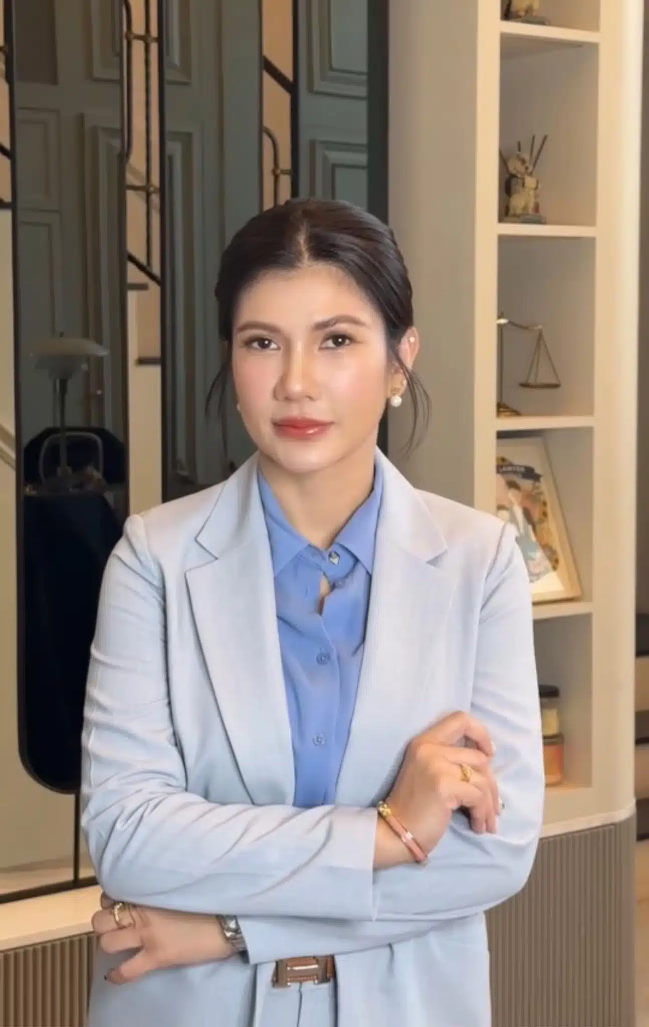 ทนายนิด้า