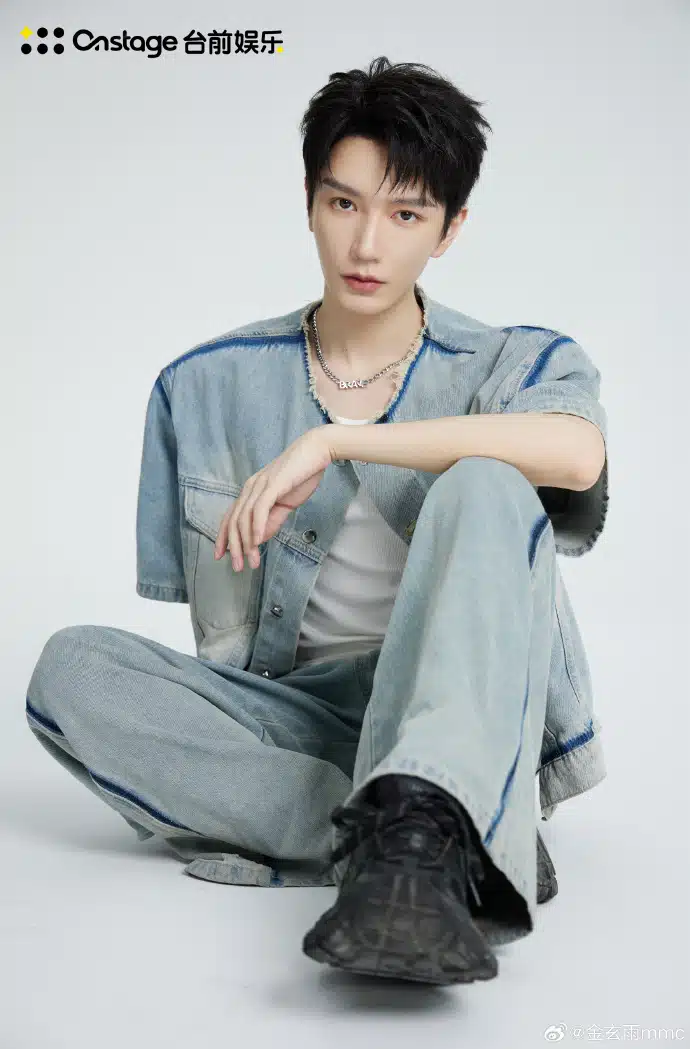 ทำความรู้จัก จินเสวียนอวี่ พระเอกซีรีส์จีนแนวตั้ง ขวัญใจคนใหม่ของแม่ ๆ ชาวไทย-4