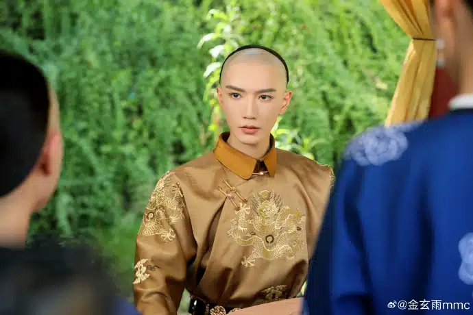 ทำความรู้จัก จินเสวียนอวี่ พระเอกซีรีส์จีนแนวตั้ง ขวัญใจคนใหม่ของแม่ ๆ ชาวไทย-6