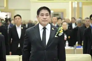 ร้อยเอก ธรรมนัส พรหมเผ่า