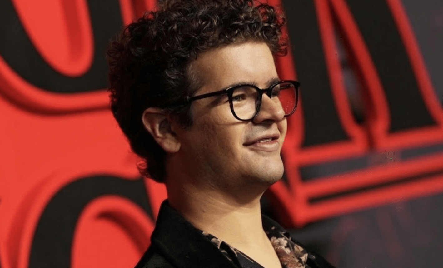 ดัสติน ดารา Stranger Things ป่วยโรคหายาก ไม่มีไหปลาร้า ตัวพับได้เหมือนสมุด