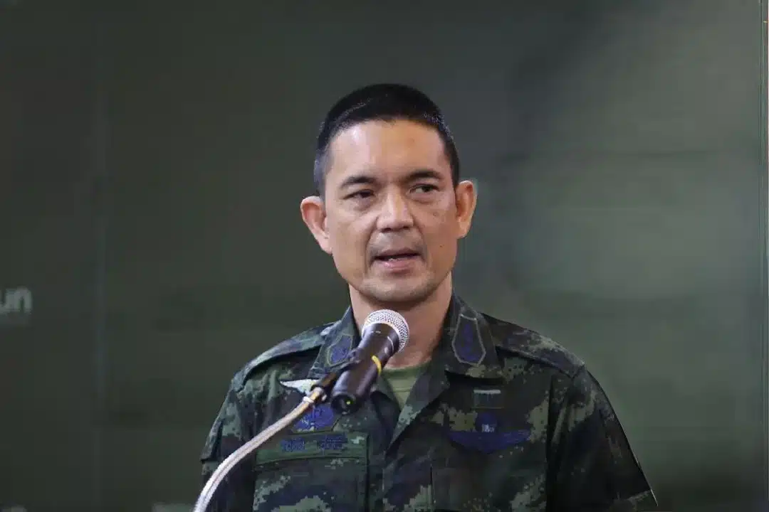 พล.ต.วินธัย สุวารี โฆษกกองทัพบก แถลงข่าวชี้แจงสถานการณ์ชายแดน