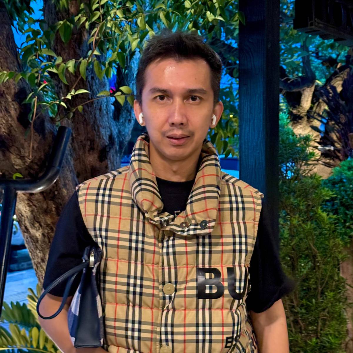 Chonnaput Naksua โปรไฟล์เฟซบุ๊ก สส สงขลา เขต 4