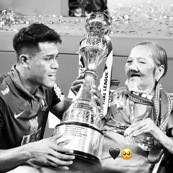 สิโรจน์ ฉัตรทอง สูญเสียแม่-1