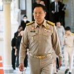 อนุทินสวมชุดสีกากี เดินทางเข้าตึกไทยคู่ฟ้าวันนี้ 9 ธ.ค. 2568