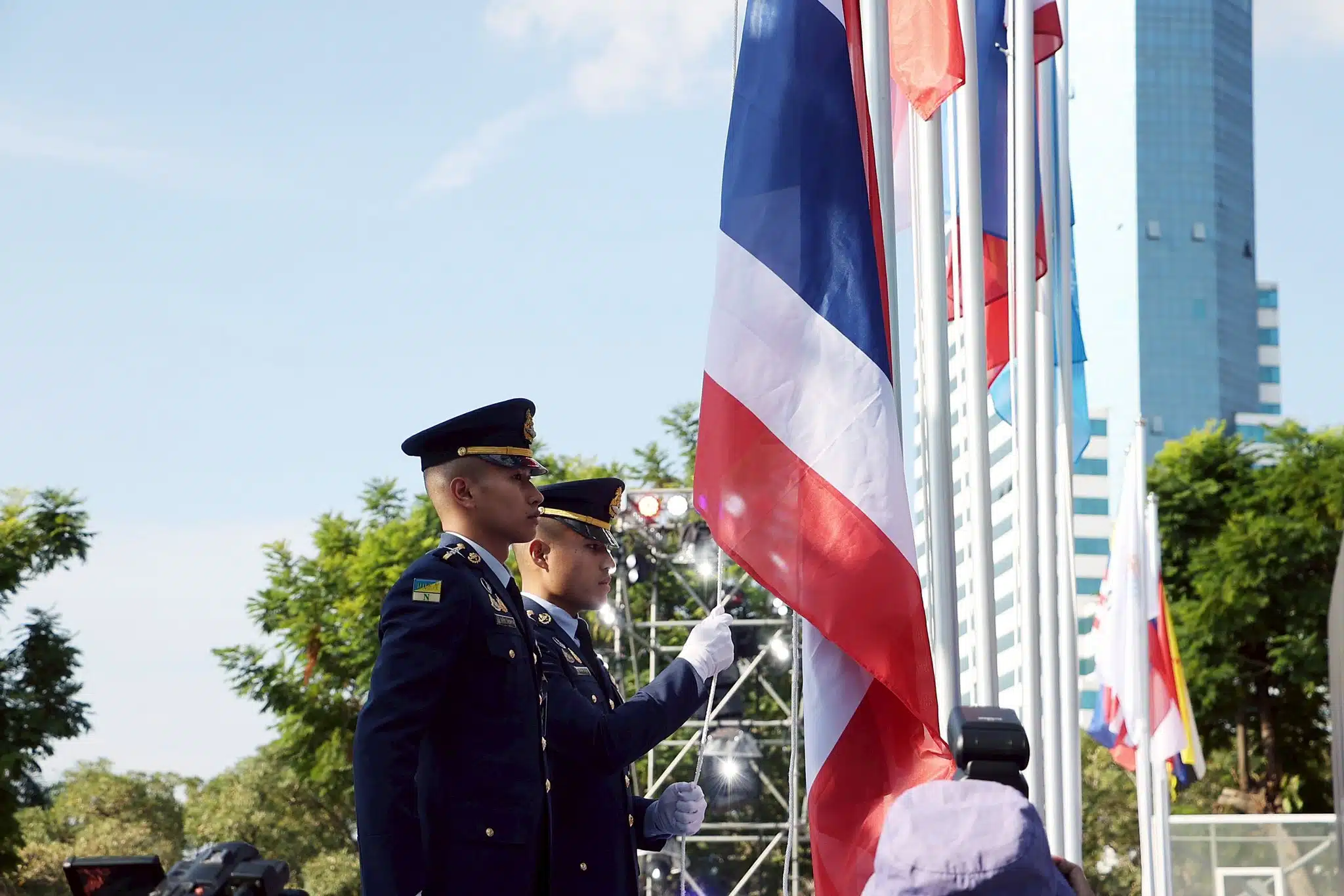 บรรยากาศพิธีเชิญธงชาติ ซีเกมส์