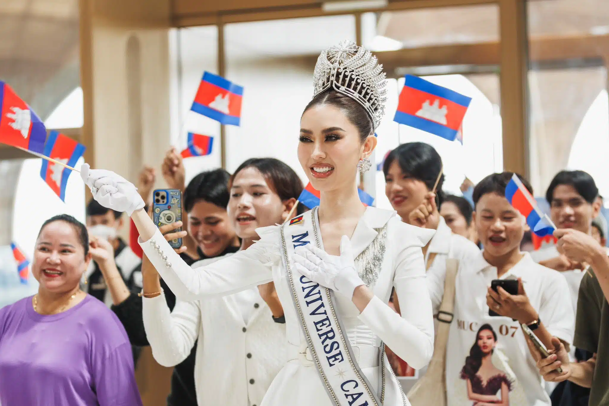 ไท เนียรี โสเจียตา มิสยูนิเวิร์สกัมพูชา 2025-4