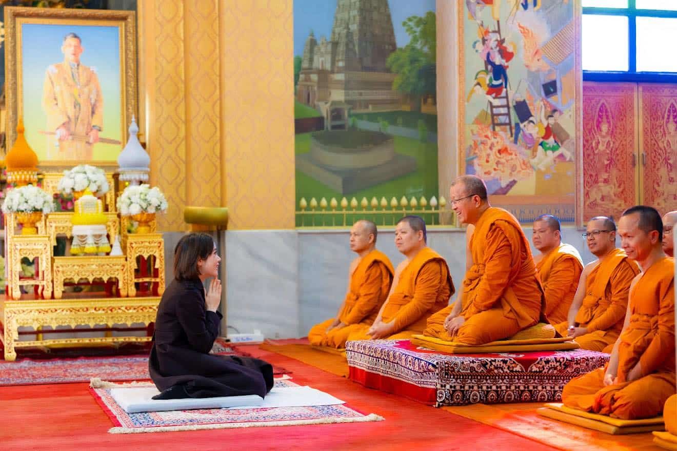 การเดินทางของเจ้าคุณพระสินีนาถฯ สู่สถานที่ตรัสรู้ของพระสัมมาสัมพุทธเจ้า