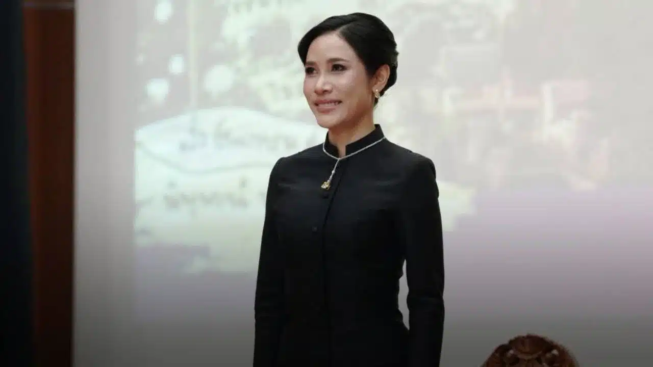 เลขมงคล พลโทหญิง เจ้าคุณพระสินีนาถ พิลาสกัลยาณี เนื่องในโอกาสวันคล้ายวันเกิดครบ 41 ปี