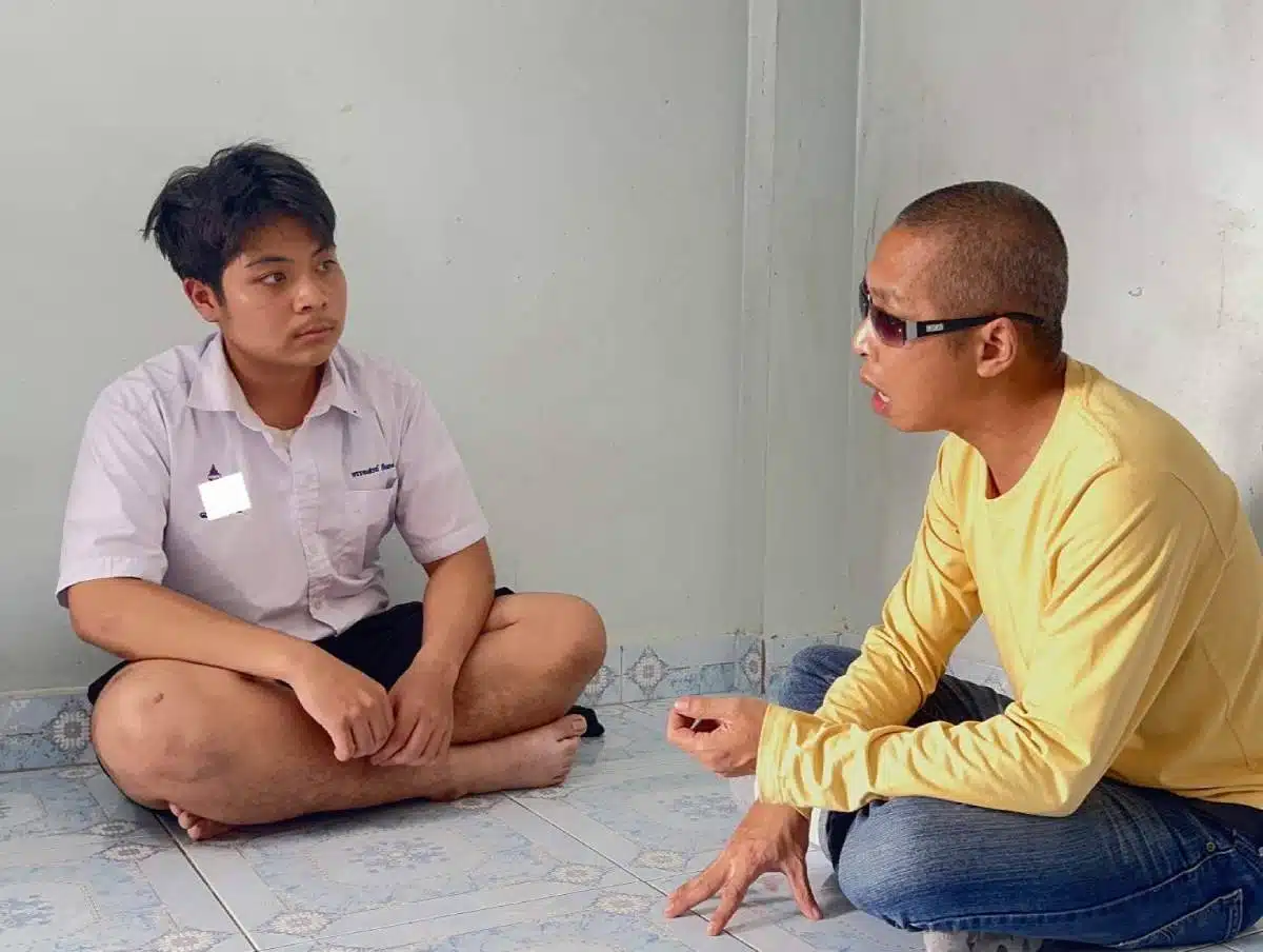 น้องบูม นนทบุรี เด็กม. 5 สู้ชีวิต