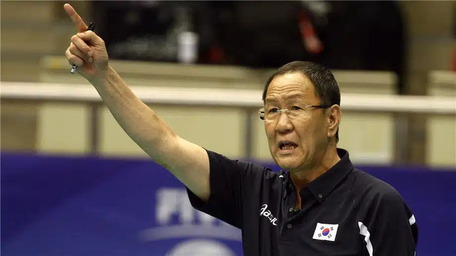 วอลเลย์บอลไทยเฮ โค้ชปาร์ค ยอมต่อสัญญาคุมทีมชาติ ยาวถึง 2027