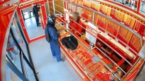 ร้านทองตลาดหนองปรือ โคราชถูกปล้นแต่ไม่สำเร็จ