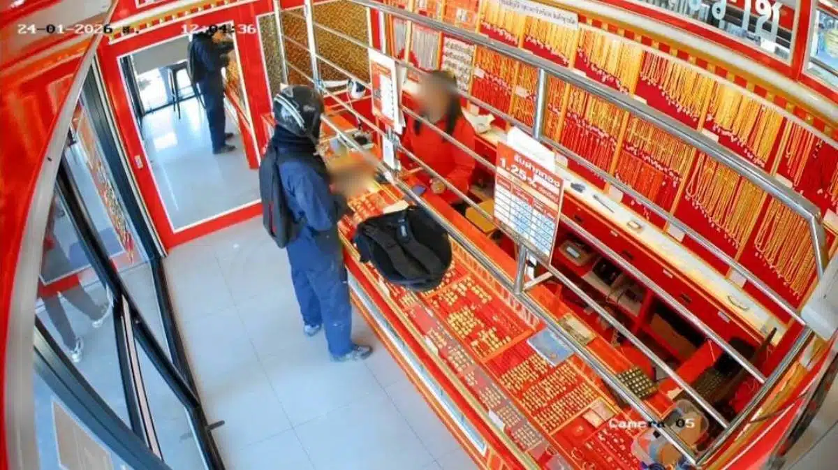 ร้านทองตลาดหนองปรือ โคราชถูกปล้นแต่ไม่สำเร็จ