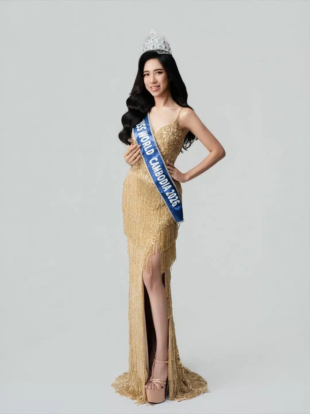 ปลดฟ้าผ่า มิสเวิลด์กัมพูชา 2026 เซ่นโพสต์แฉรัฐบาลเมินหนุนนางงาม ต้องดิ้นรนเองทุกอย่าง-1