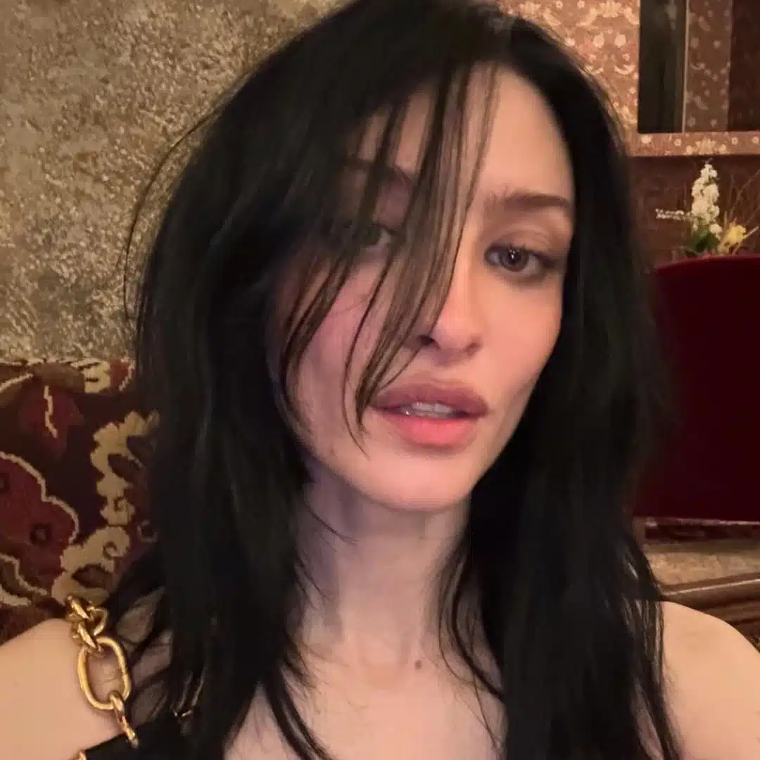 ลีร่า อาบอวา นักแสดง Nico Robin-4