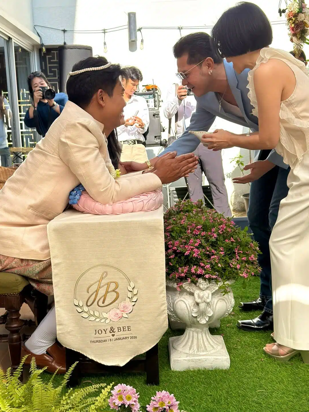 จอย ศิริลักษณ์ วิวาห์หวาน แฟนหนุ่มนักดนตรี บี กฤษณะพงศ์ หลังเปิดตัวคบไม่นาน-4