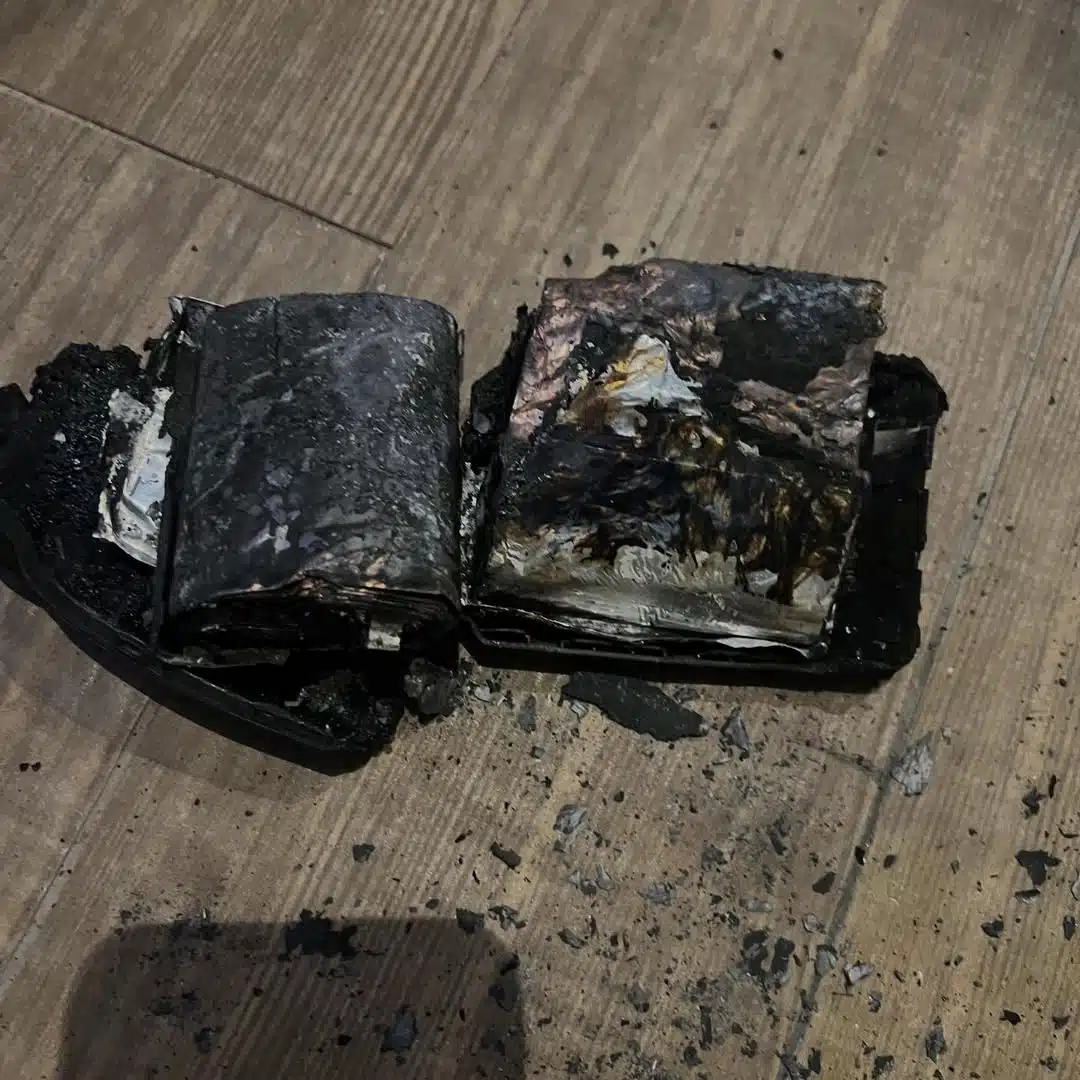 ระทึก! นก จริยา เผยนาที พาวเวอร์แบงค์ระเบิด ไฟลุกไหม้โซฟาหนัง โชคดีไม่มีใครบาดเจ็บ-1