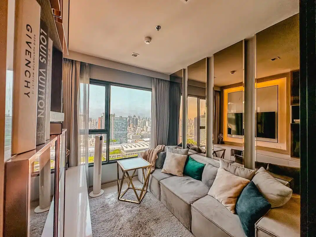 เกิดอะไรขึ้น? ซาร่า คาซิงกินี ประกาศขายคอนโดหรูใจกลางเมือง ห้องสวย วิวดี ราคาถูกมาก-3