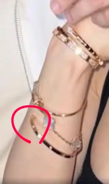 กำไลของดีเจโซดา