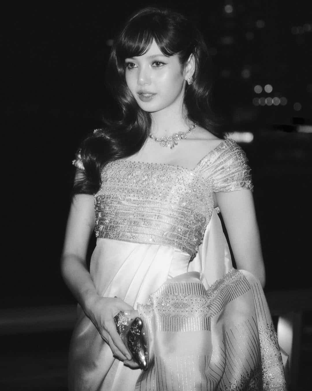 ชุดลิซ่า Amazing Thailand -2