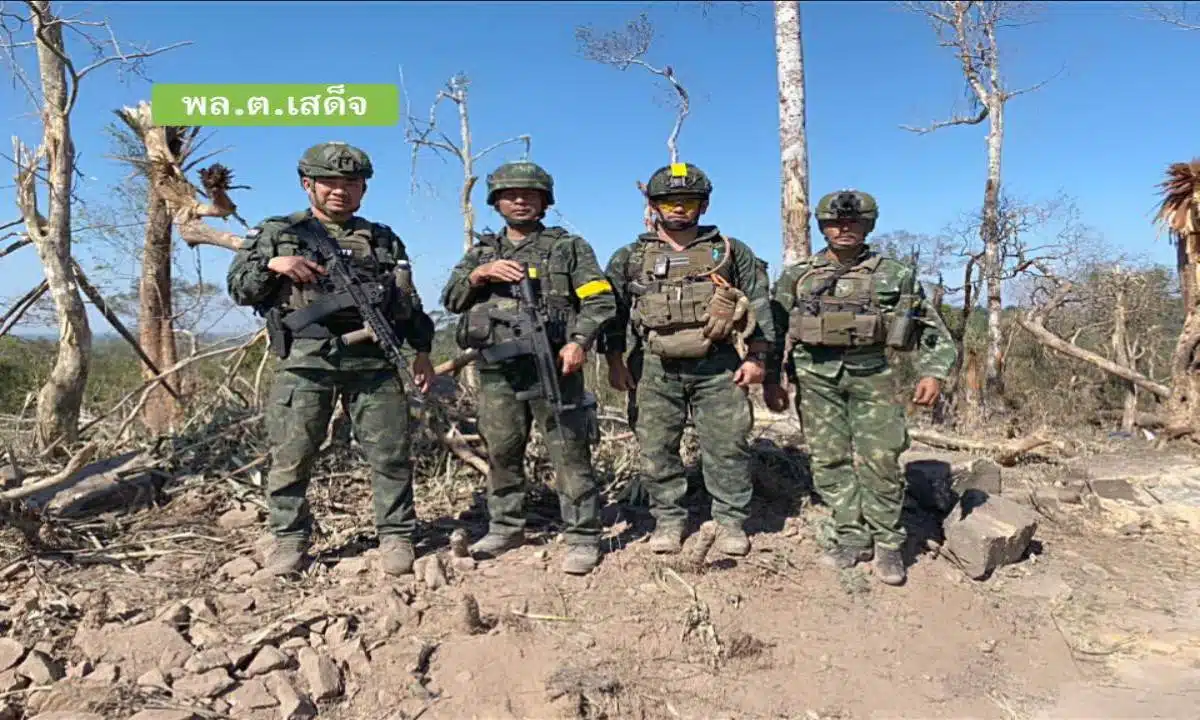 พลตรีเสด็จอาคะจักรประวัติ