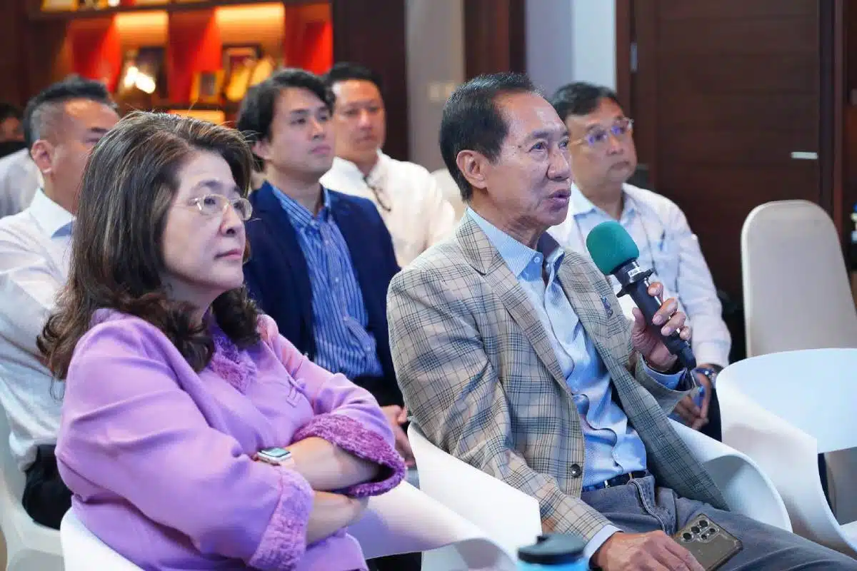 คุณหญิงสุดารัตน์ อุดมเดช