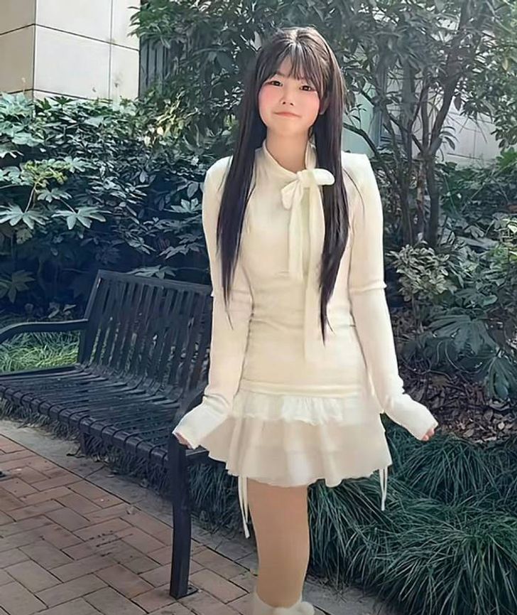 เสี่ยว ซื่อเว่ย เน็ตไอดอลสาวสู้มะเร็