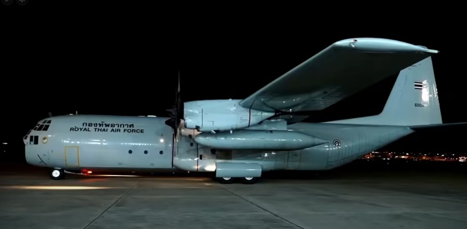 ทะเบียนรถ-เลขเครื่องบิน เคลื่อนร่าง 2 นักบิน AT-6TH หลังประสบอุบัติเหตุตกระหว่างฝึก-7