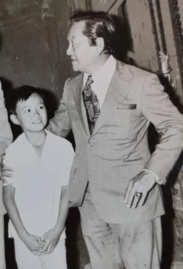 อนุทิน พลเอกชาติชาย ชุณหะวัณ