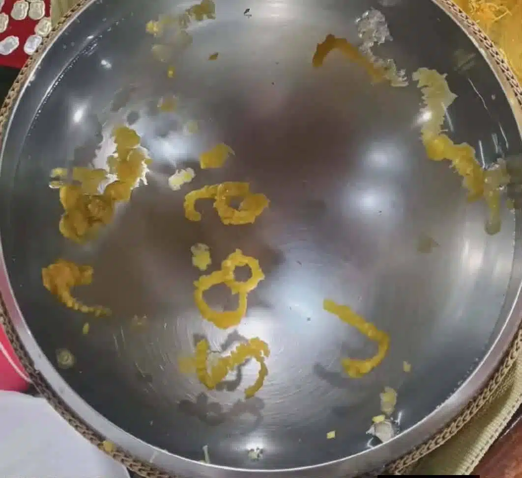 เลขขันน้ำมนต์ หลวงปู่ศิลา ในพิธียกช่อฟ้าโบสถ์มหาอุตม์ วัดบ้านโนนเดื่อ ร้อยเอ็ด-1