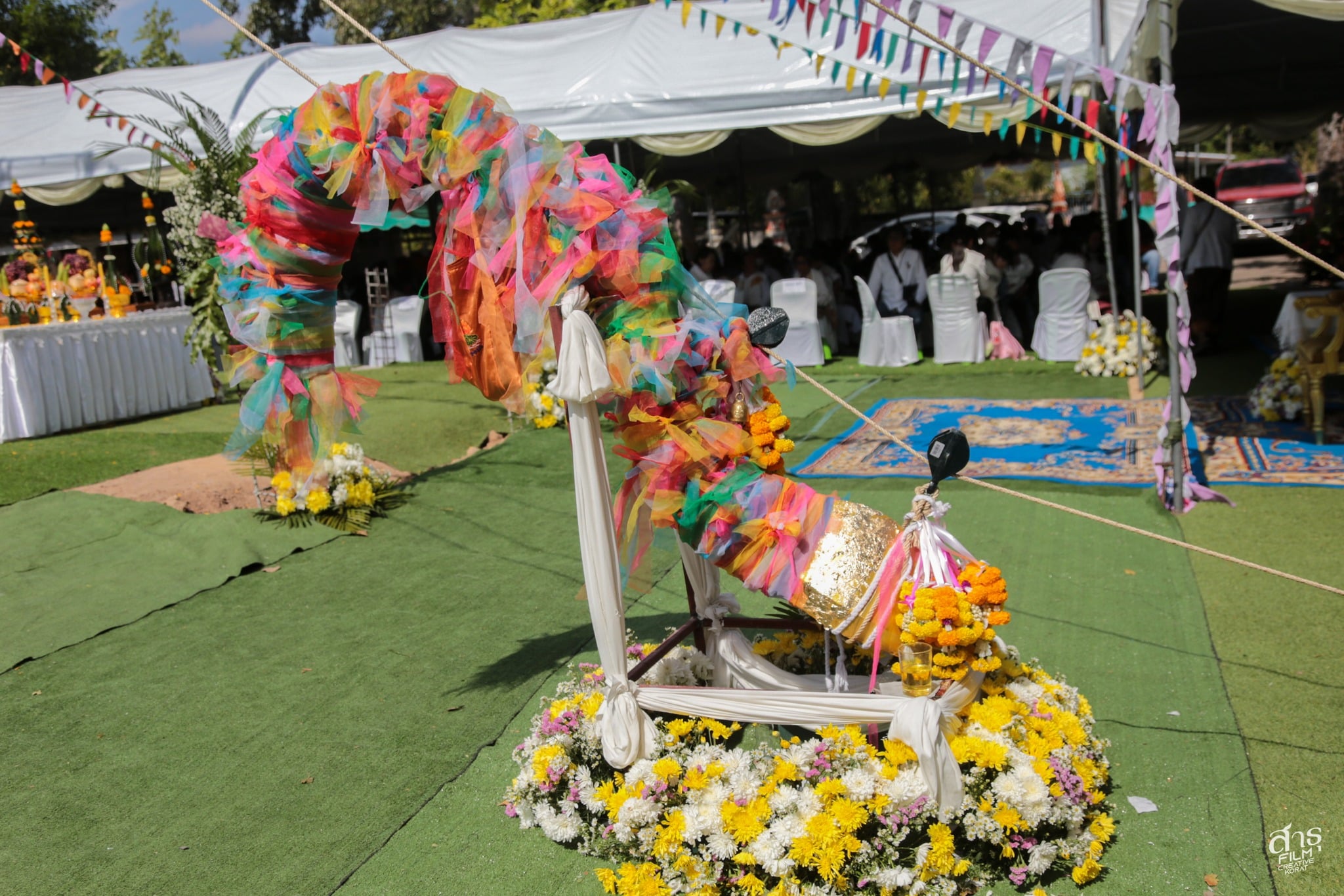 เลขขันน้ำมนต์ หลวงปู่ศิลา ในพิธียกช่อฟ้าโบสถ์มหาอุตม์ วัดบ้านโนนเดื่อ ร้อยเอ็ด-6