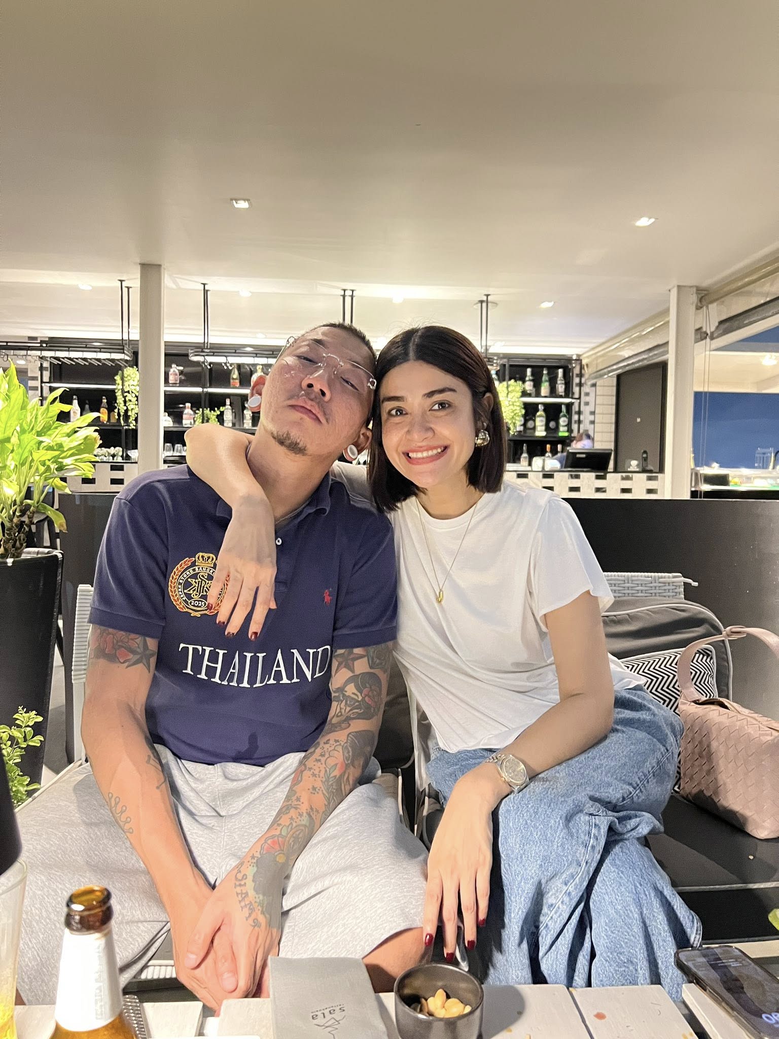 แจง เมียแจ๊ส เผยสาเหตุเป็นตัวกลางคุย ทนายแก้ว-พ่อเด็ก 18 ลั่น เสียความรู้สึก-อยากย้ายร้าน-4